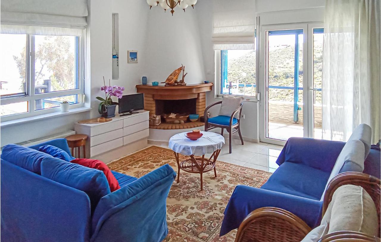 Stunning In With Kitchen
