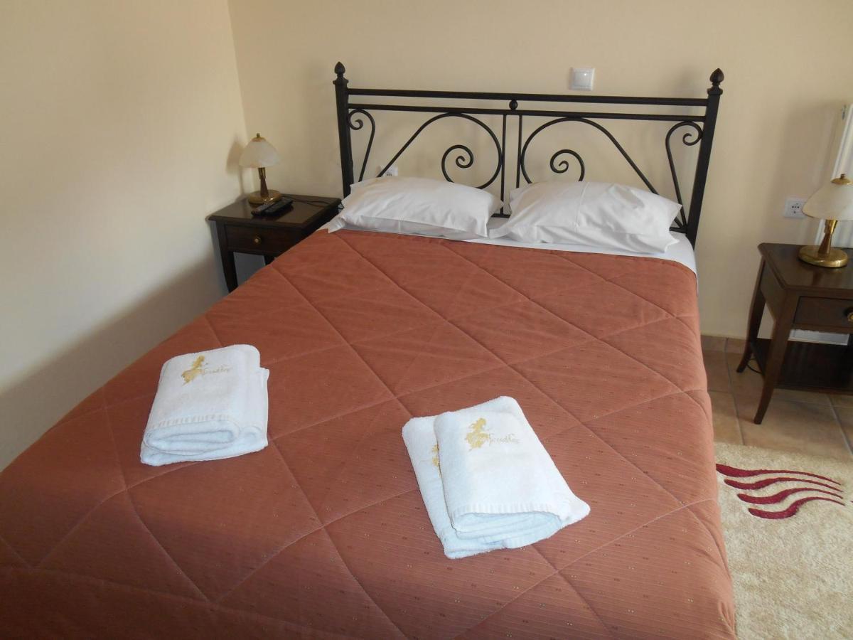 Amadriades Guest house 3*