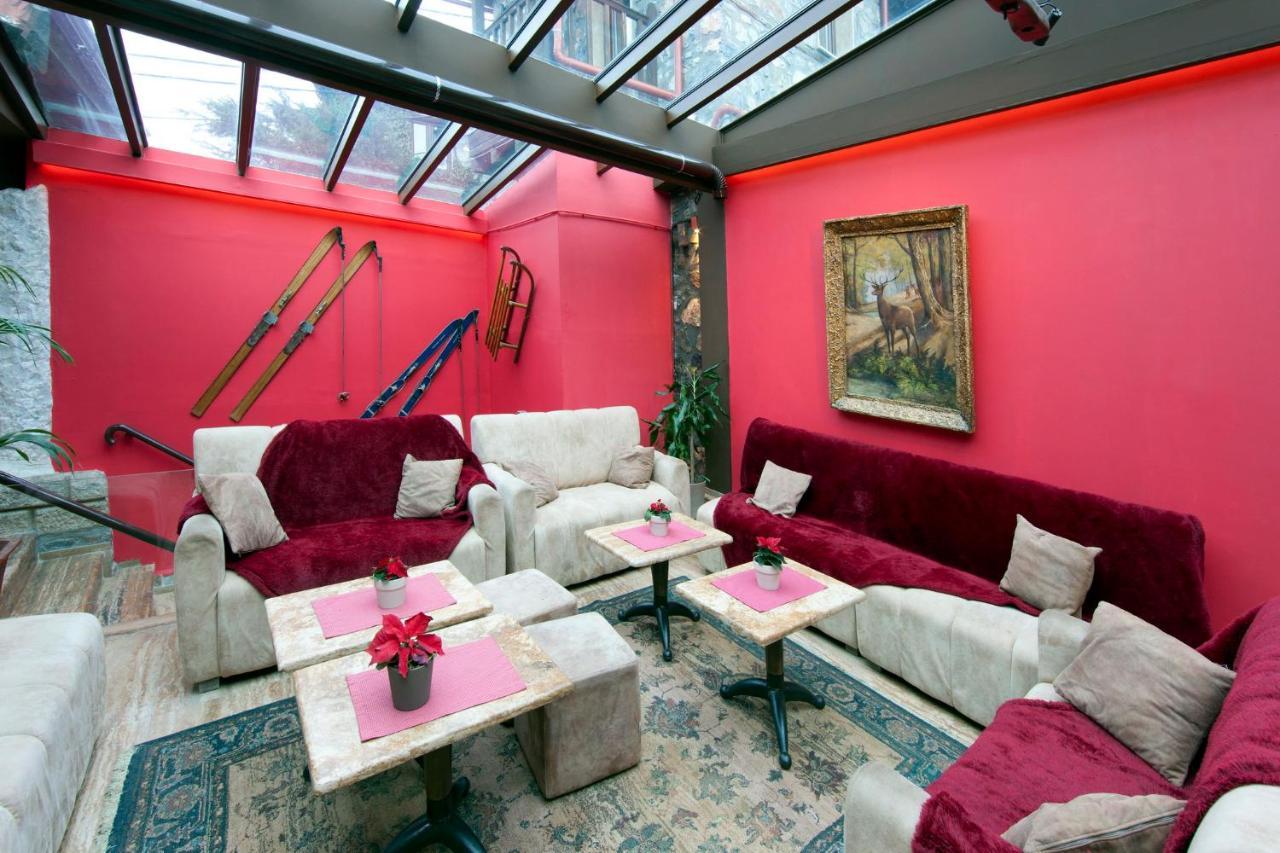 Lithos Hotel