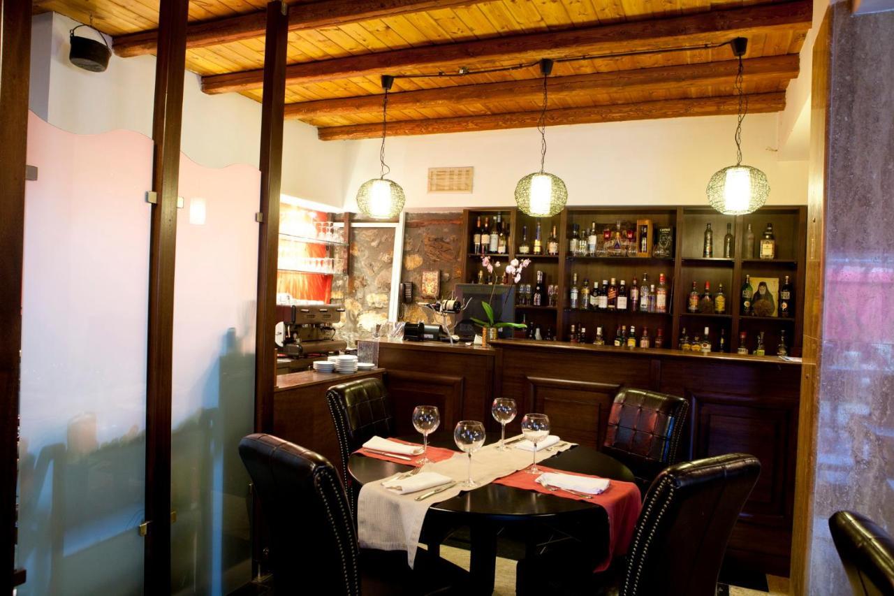 Hotel Lithos