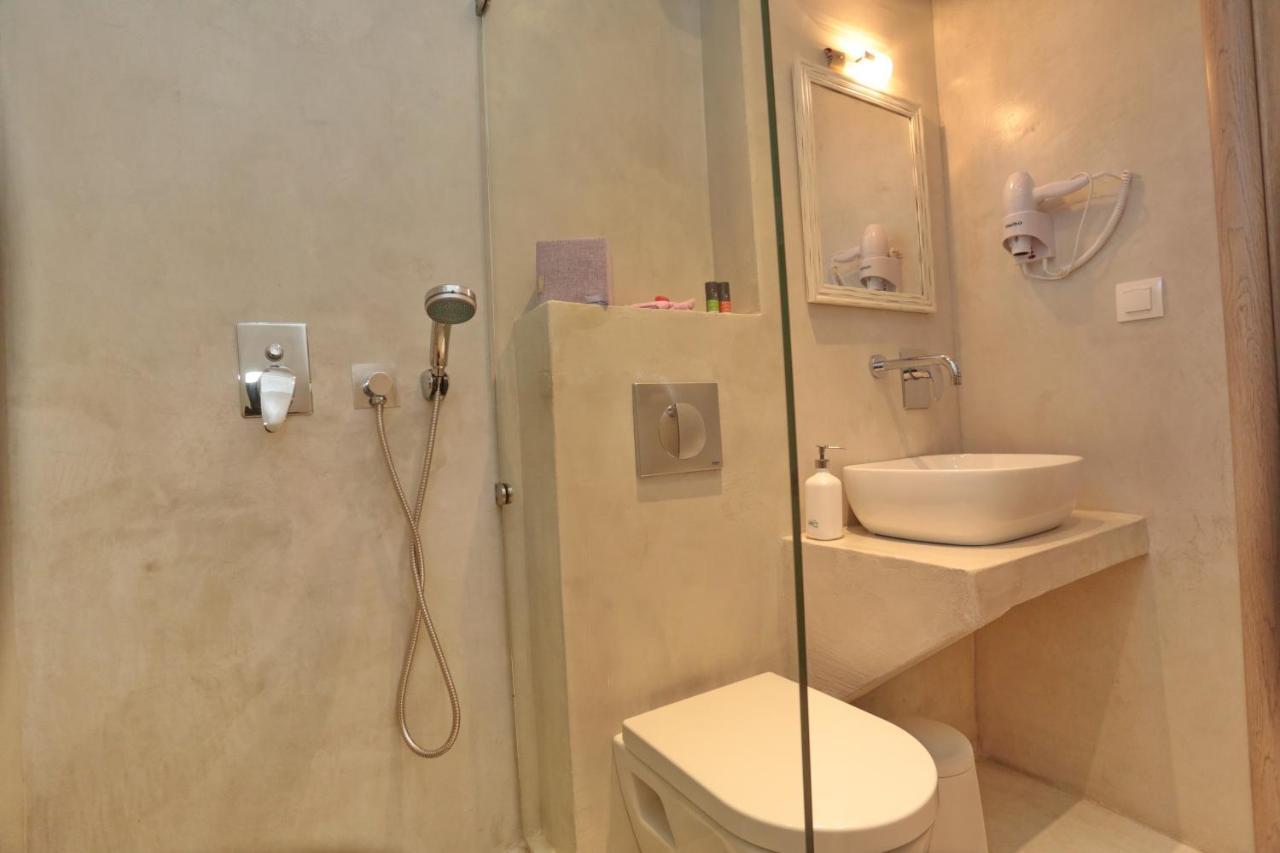 Dionisos Apartment *