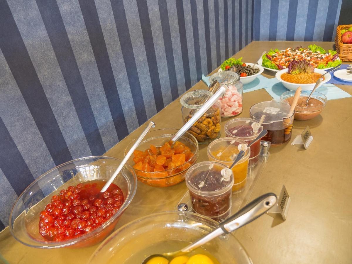 Paradise Hotel Finikounta