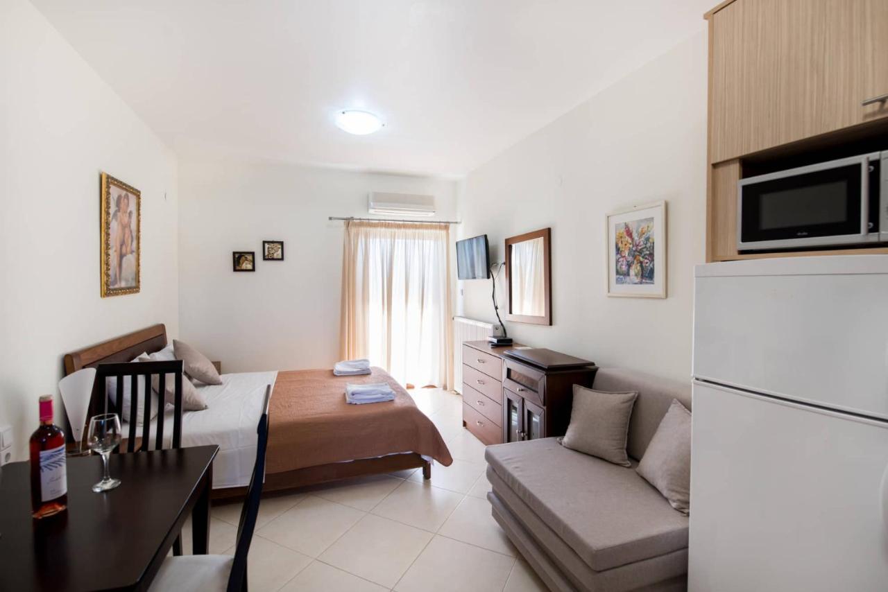 Aparthotel Katerina Kanali (Epirus)