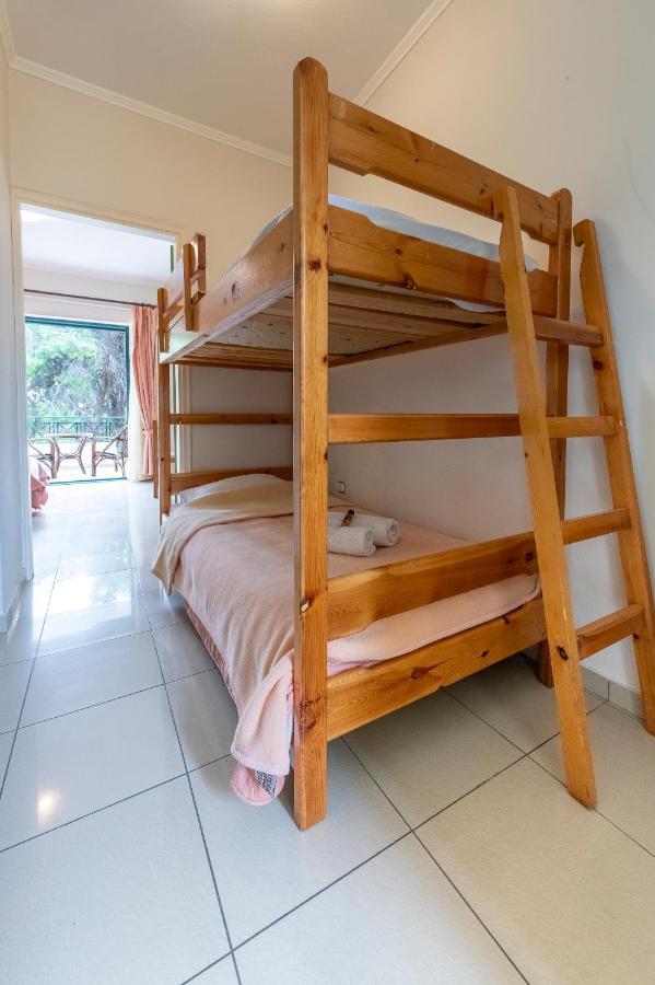 J - Seaside Retreats Apartment