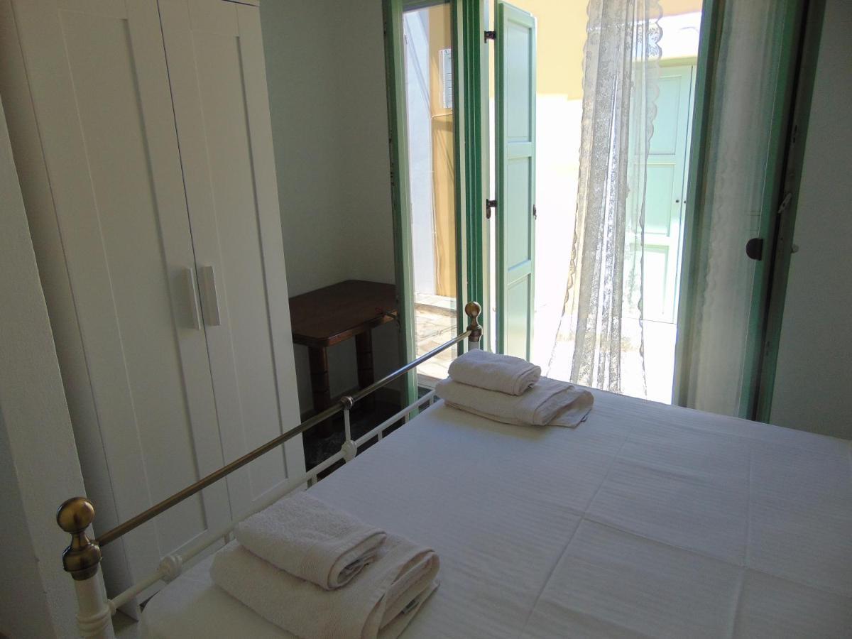 Danezis - New Marina , Villa