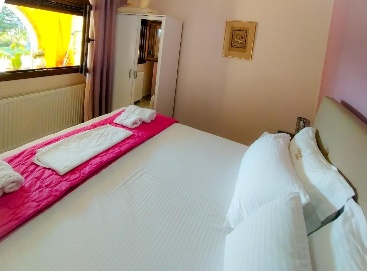 Sunday's Family House/apartment * Nikiti (Sithonia)