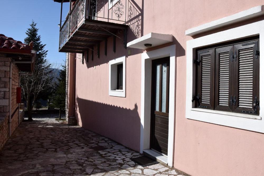 Mountain House Guest house Karpenisi