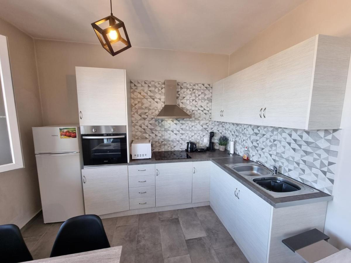 Apartment Labros Sea View Frinion