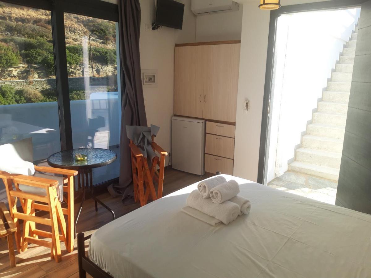 Amoraninew * Batsi (Andros)