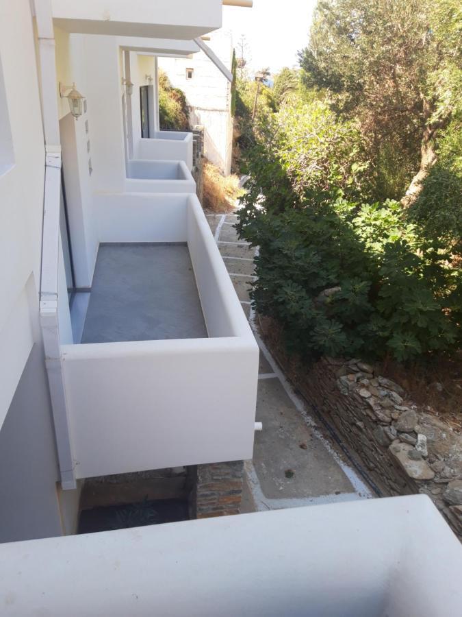 Amoraninew Guest house Batsi (Andros)