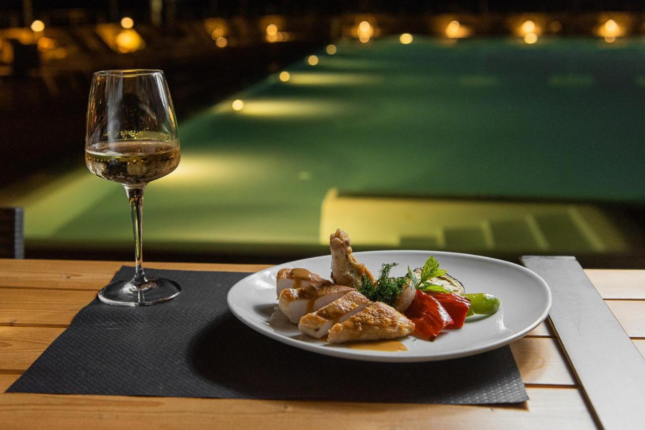 Marmari Bay Hotel 3*
