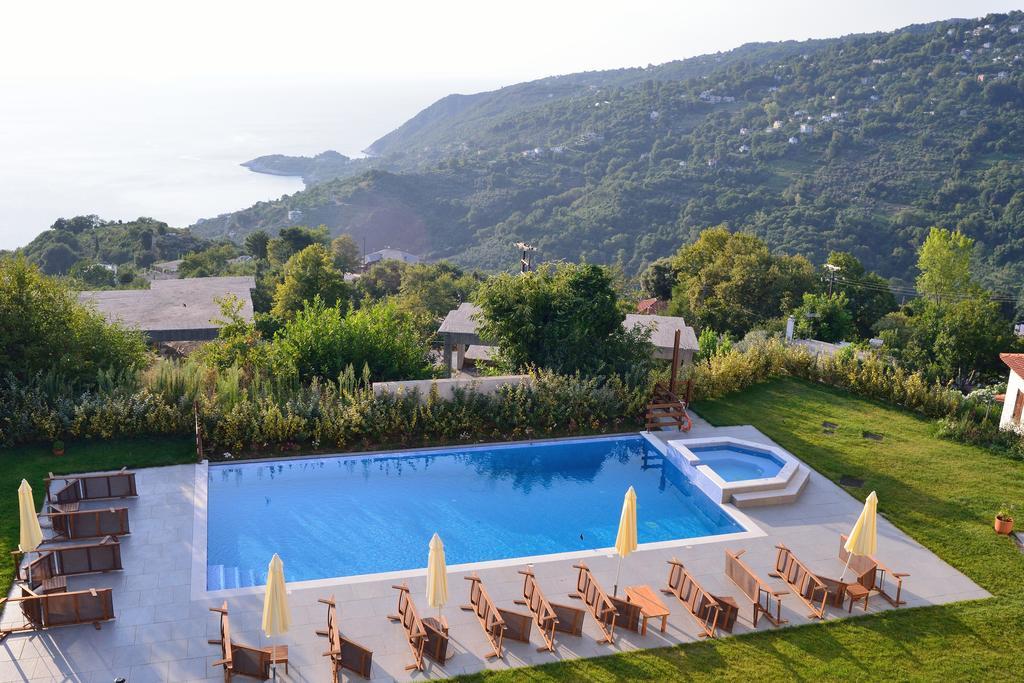 Theta Pelion