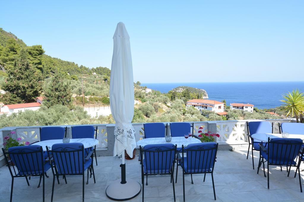 Hotel Ariadne 2*