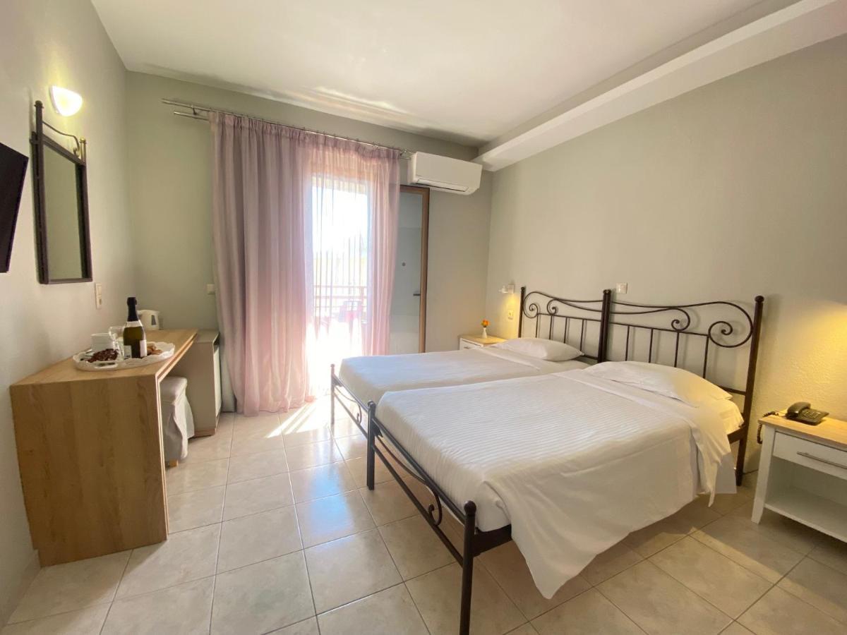 Hotel Louvre 3*