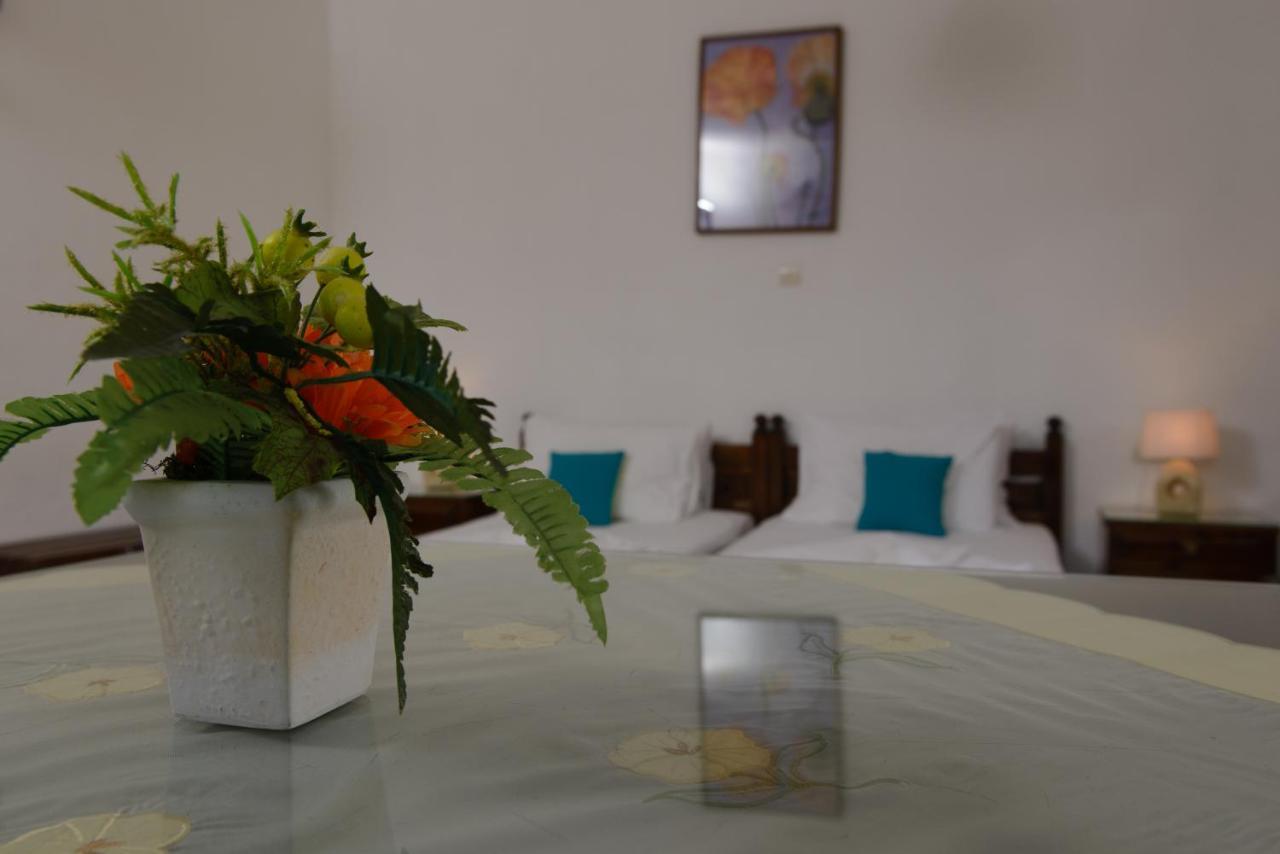 Smaragda Aparthotel Marathokampos