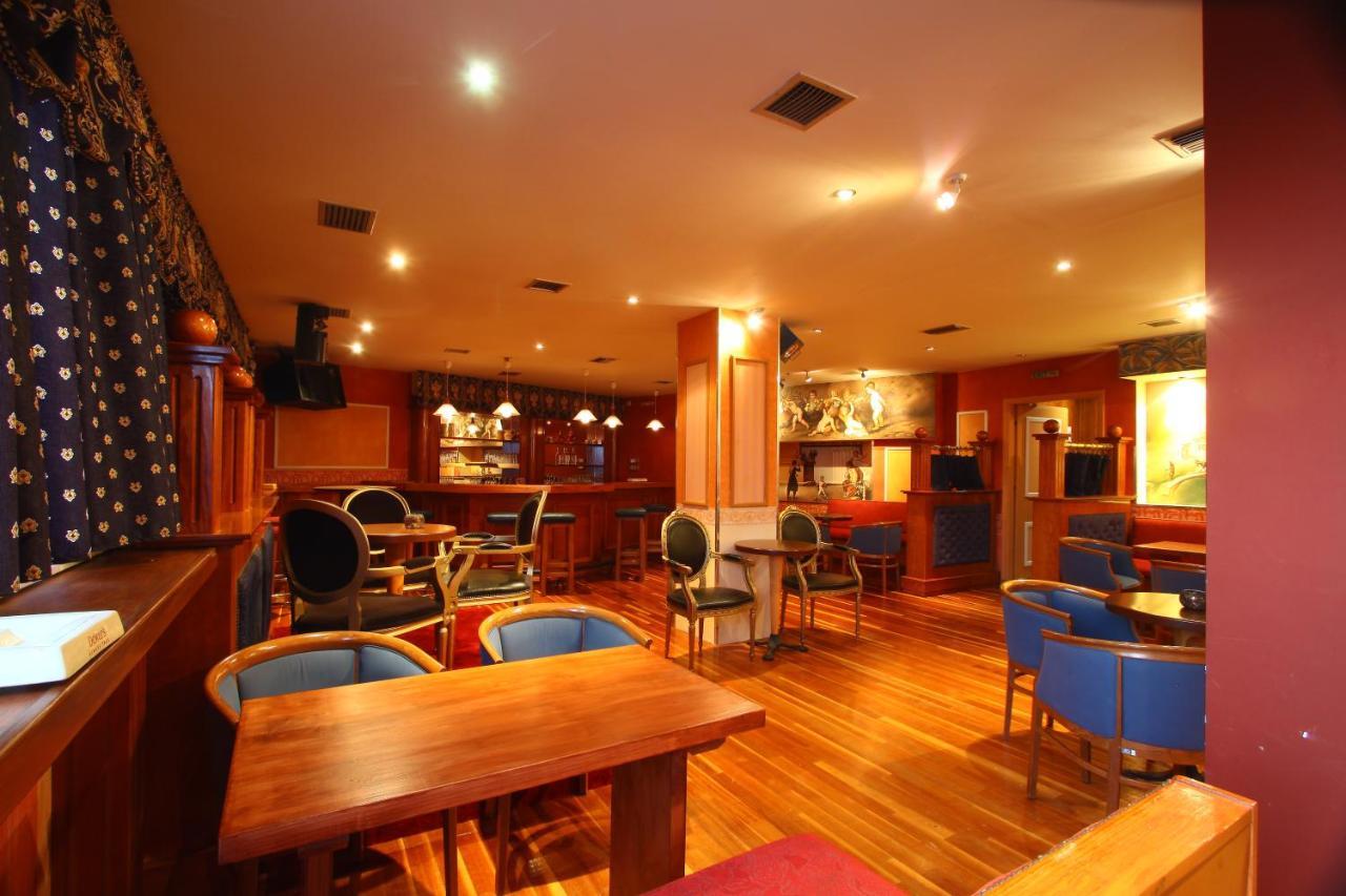 Mantas Hotel