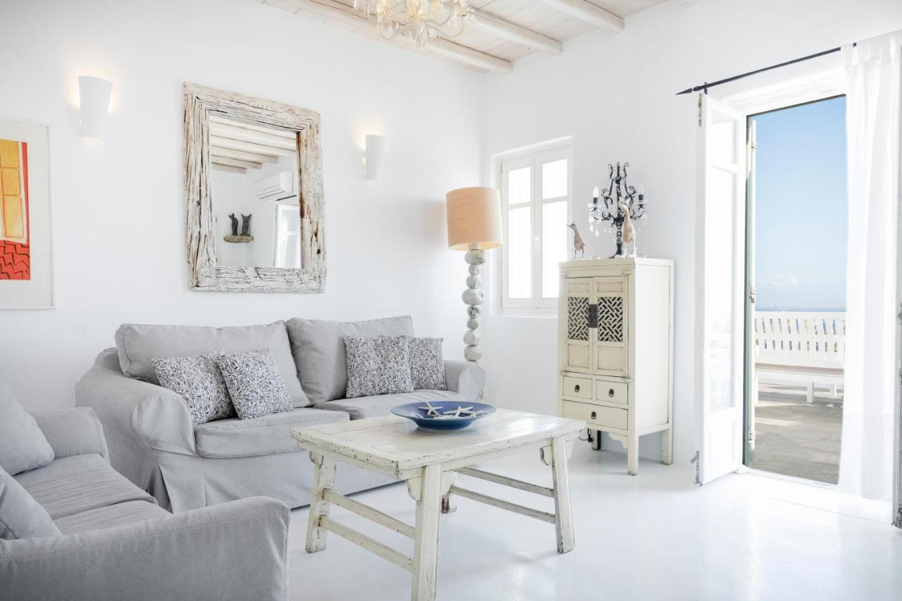 Mando Pool Villas W Sea Views - Five Bedrooms Villa Super Paradise Beach (Mykonos)
