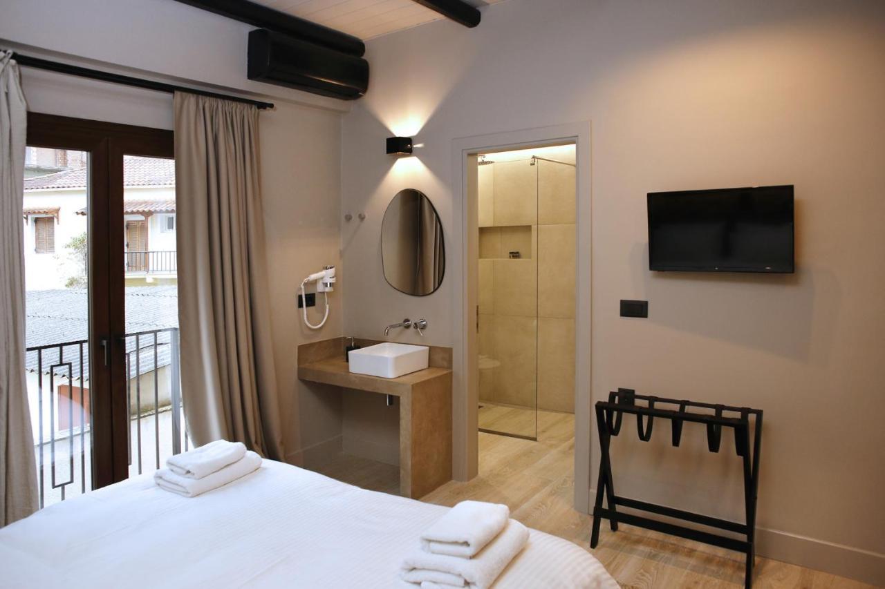 Anesis Hotel
