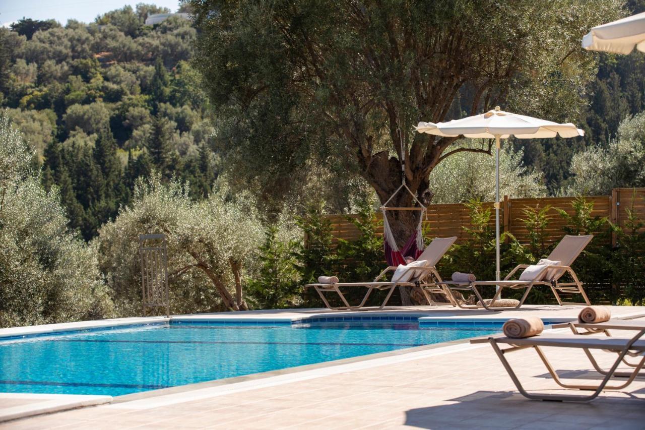 Villa Phaedra, Inoro Katouna