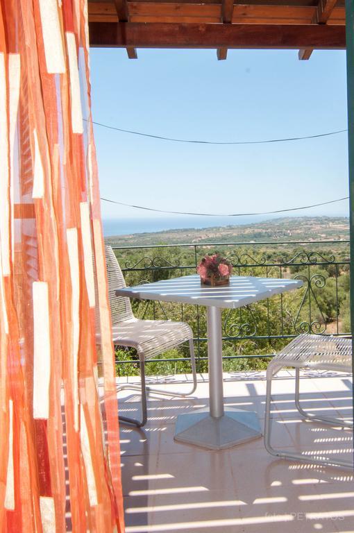 Bella Aparthotel Mousata