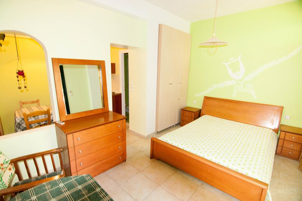 Bella Aparthotel Mousata