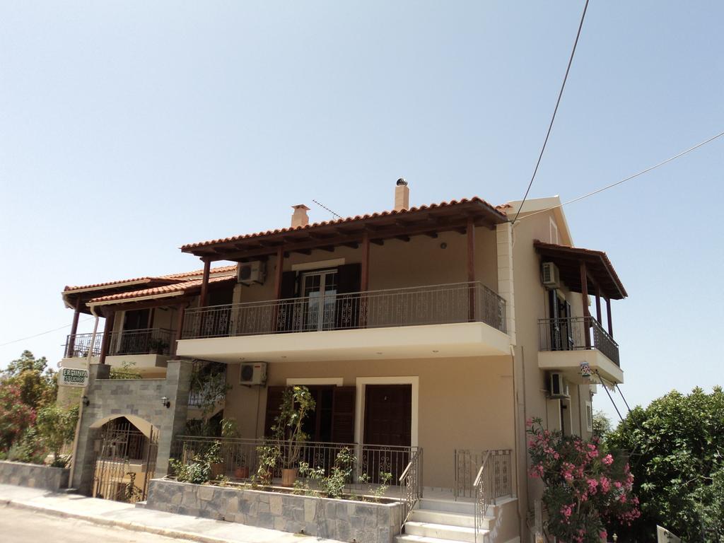 Apartment Erminia Mousata