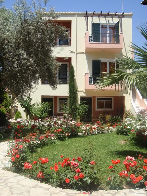 Philippos Aparthotel 2*