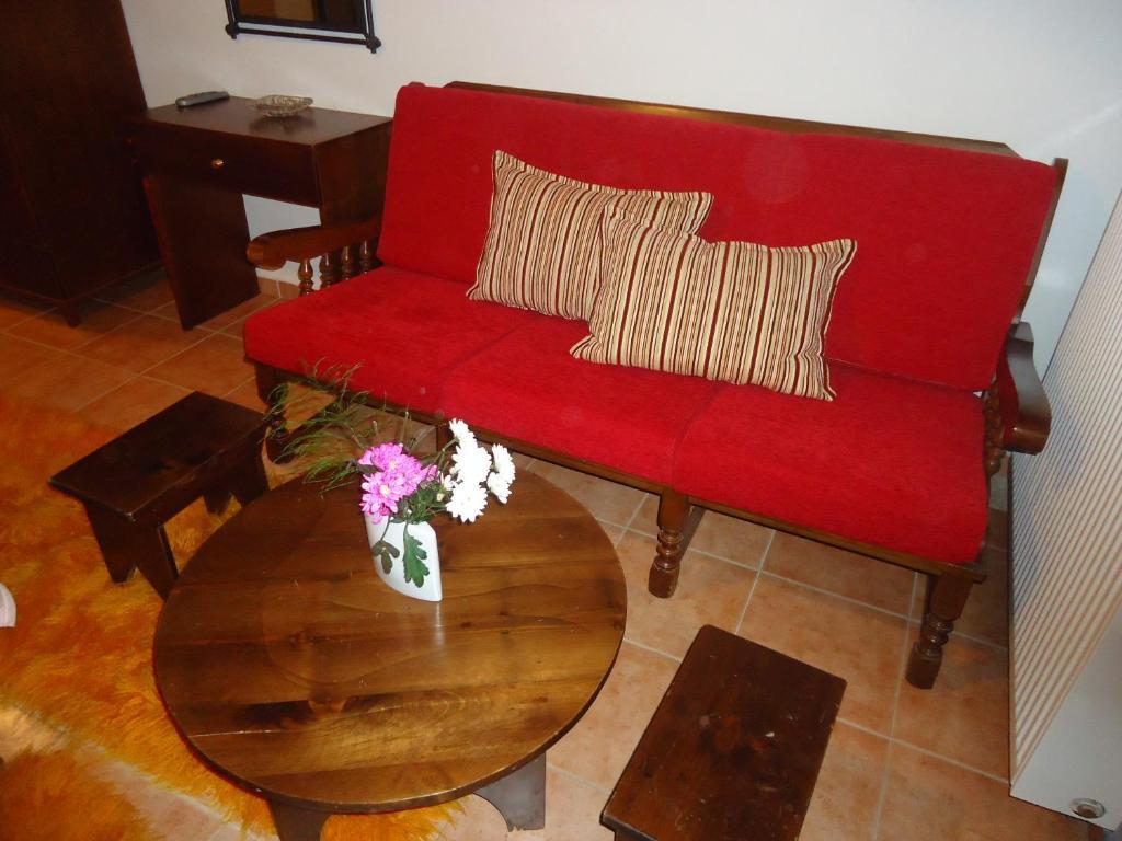 Traditional Archontoula Guest house *