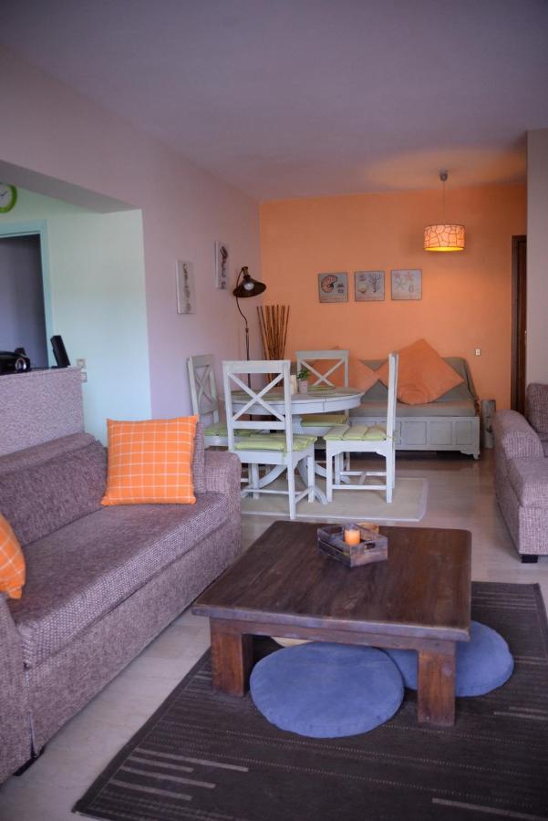 Dream House Apartment