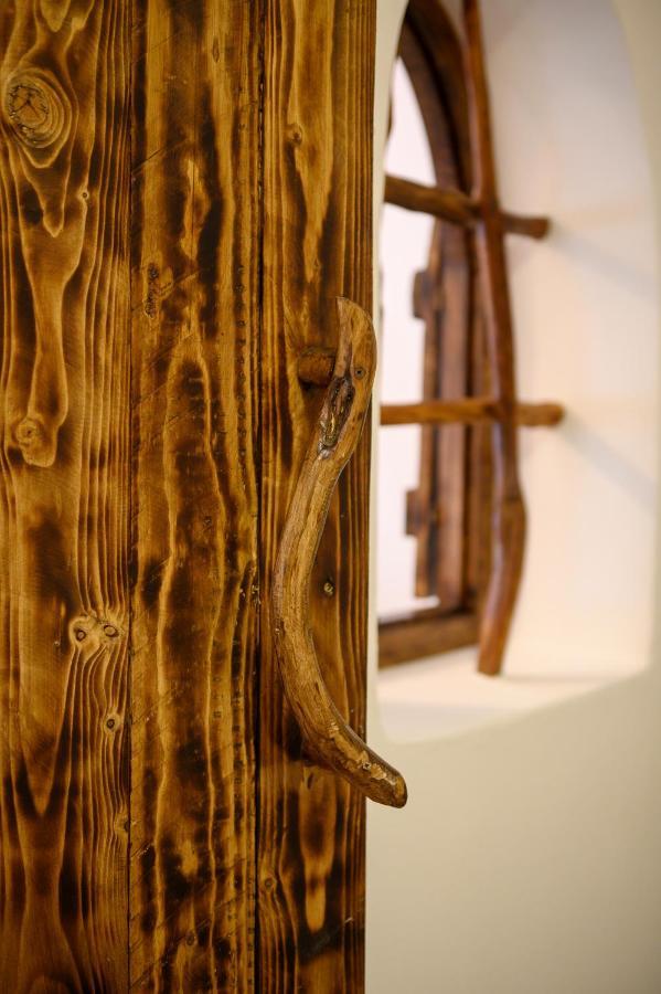 Guest house Aliori Art Caves Aegiali