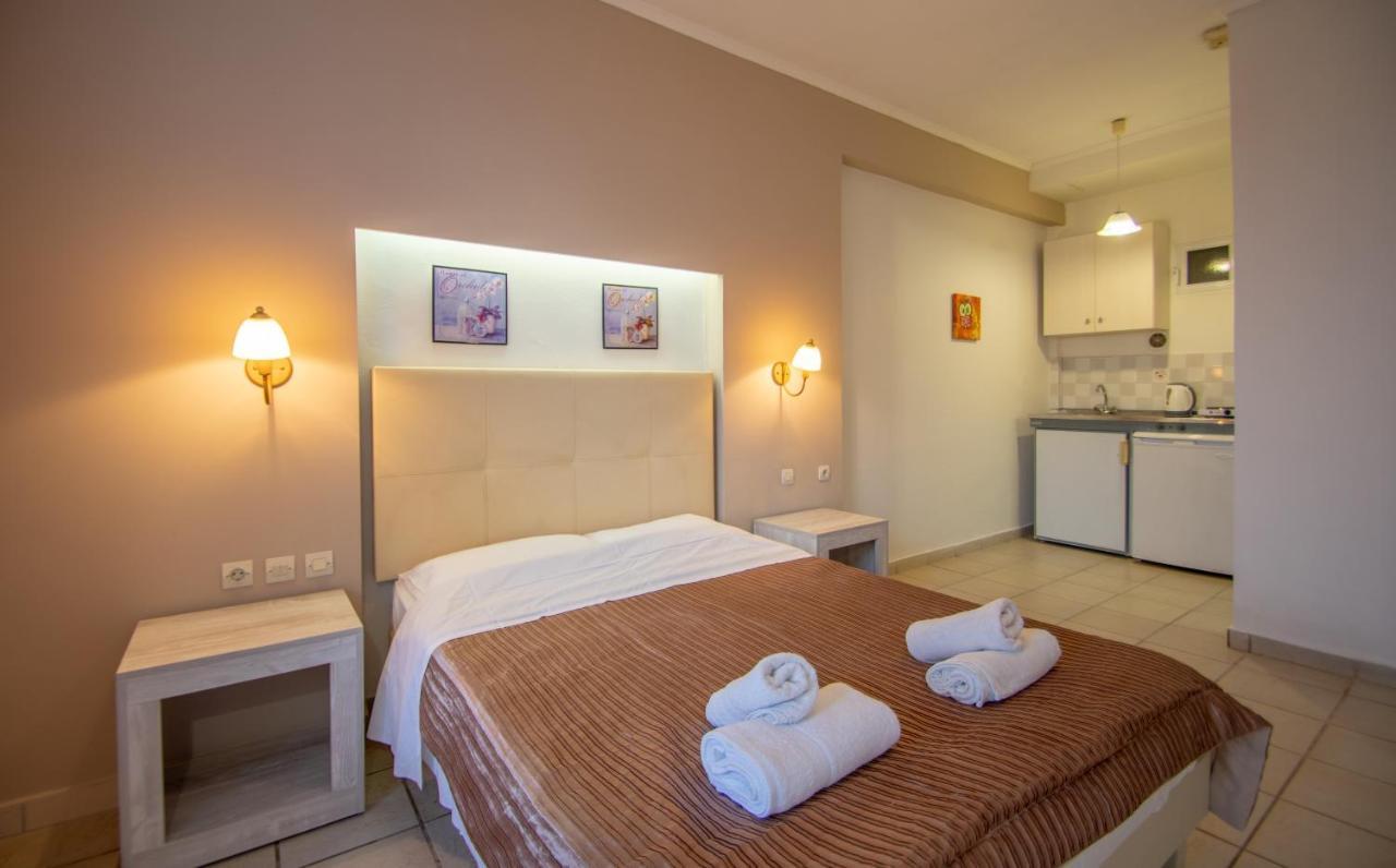 Aparthotel Agoulos