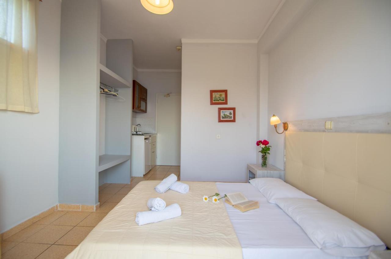 Aparthotel Agoulos