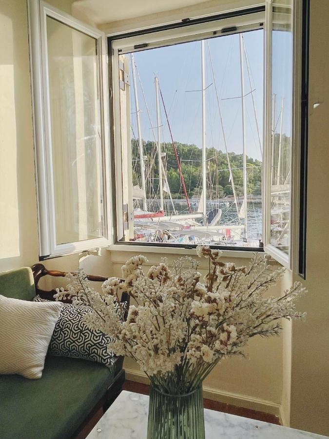 Dolce Vivere By Konnect, Paxos
