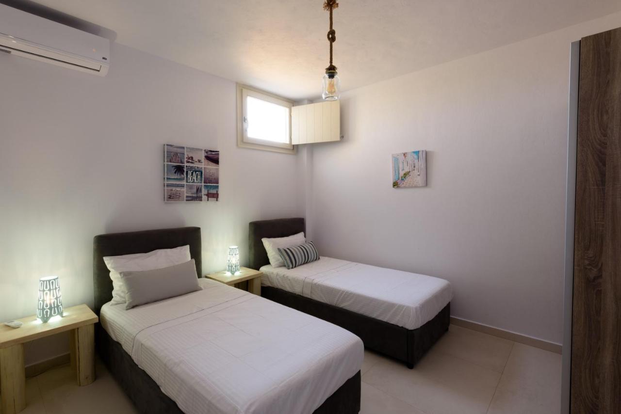 Cycladic Breeze Villa