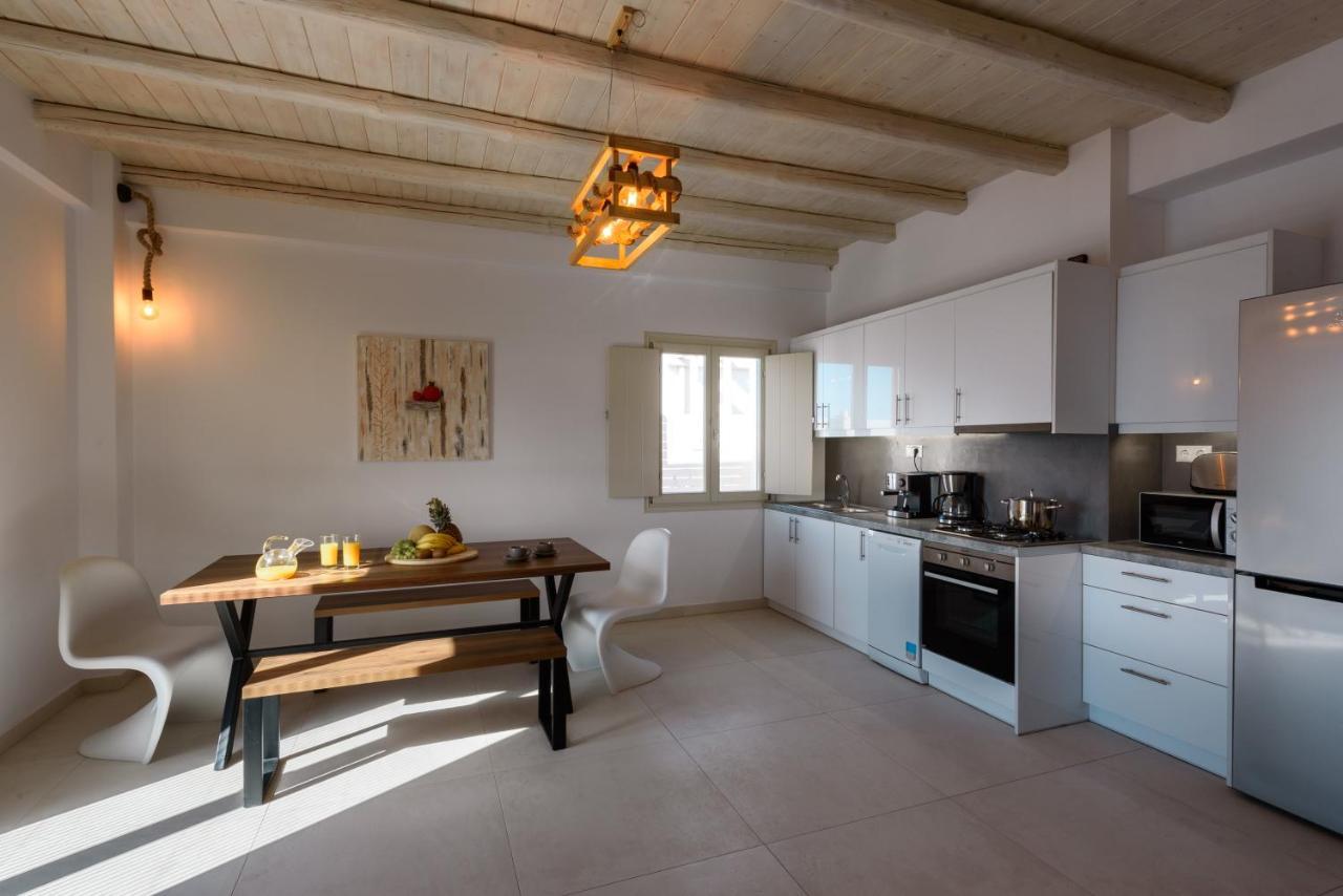 Cycladic Breeze * Parikia (Paros)