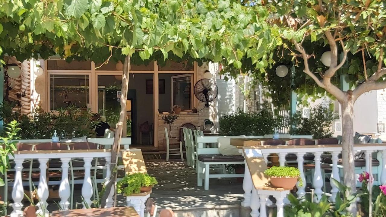 Annas House 2b * Psakoudia