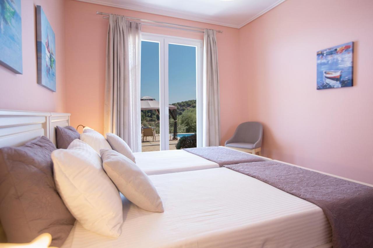 Villa Phaedra, Inoro Katouna