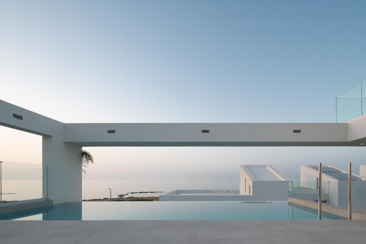 Zen Luxury & Suites, By Thinkvilla Hersonissos (Crete)