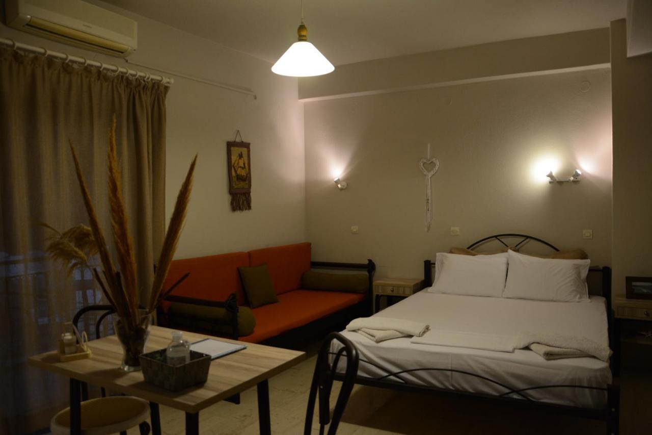 Apartment Thalis *