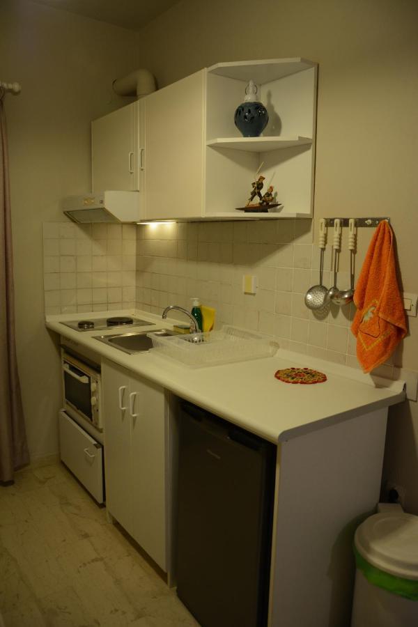 Thalis Apartment *