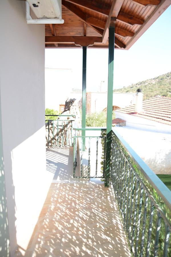 Thalis Apartment *