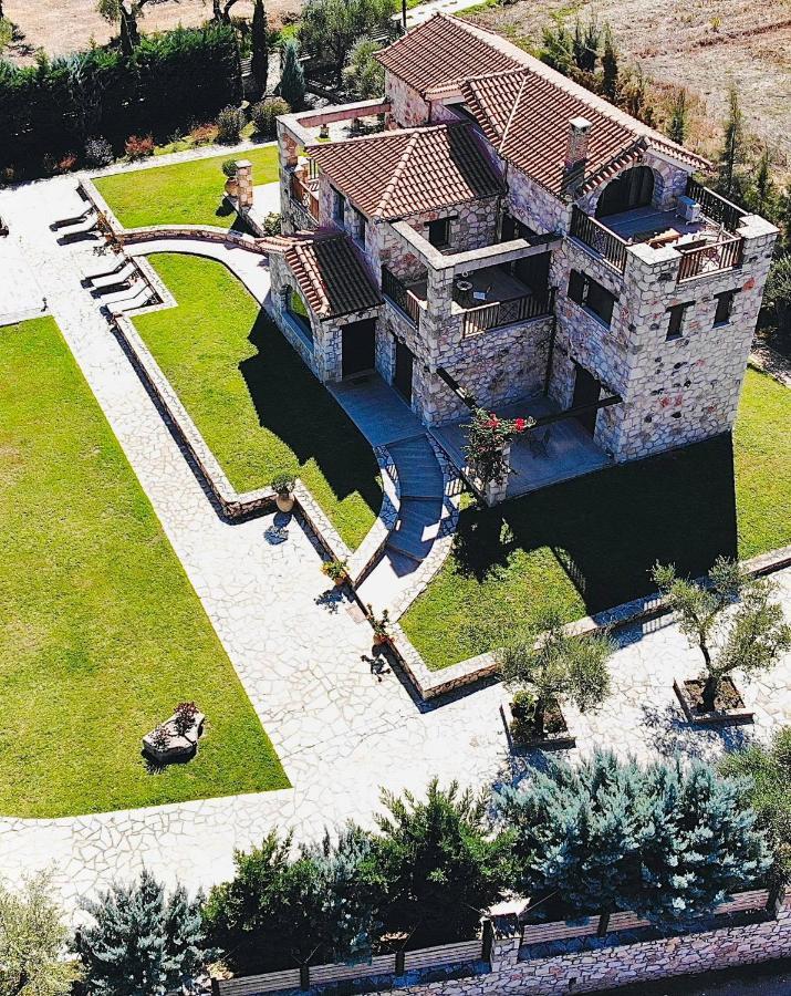 Villa Palazzo Di P Villa, World 5Th Award *