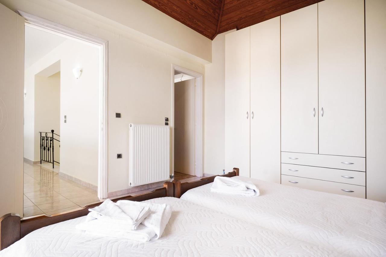 Wonderful In Chania With Private Pool, Panoramic Sea Views & Spacious Interiors Villa