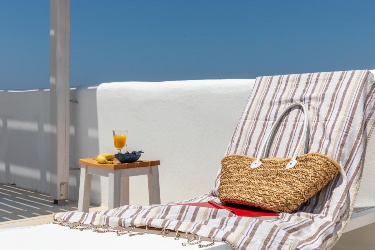Naxian Lounge * Naxos City