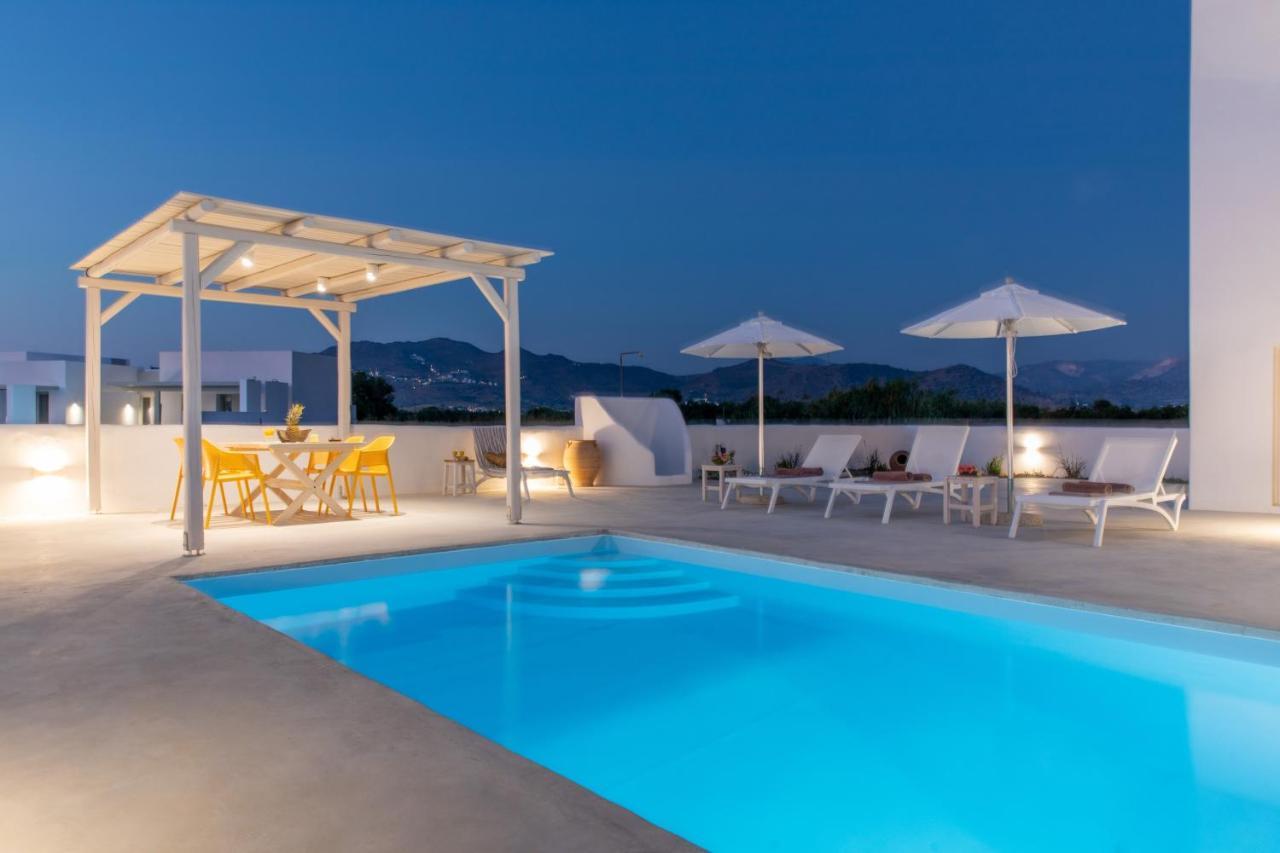 Villa Naxian Lounge *