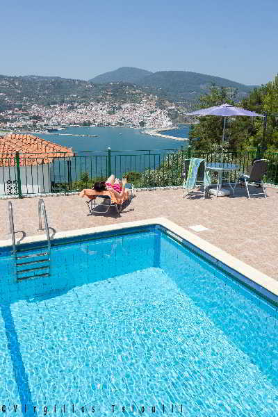 Aegeon Skopelos Town