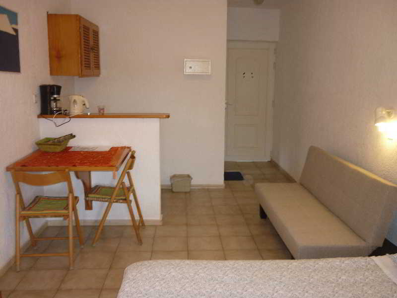 Elite Aparthotel