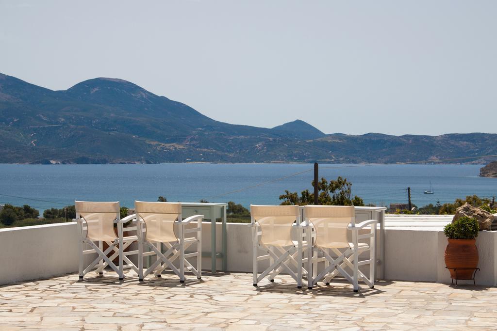 Parasporos Village