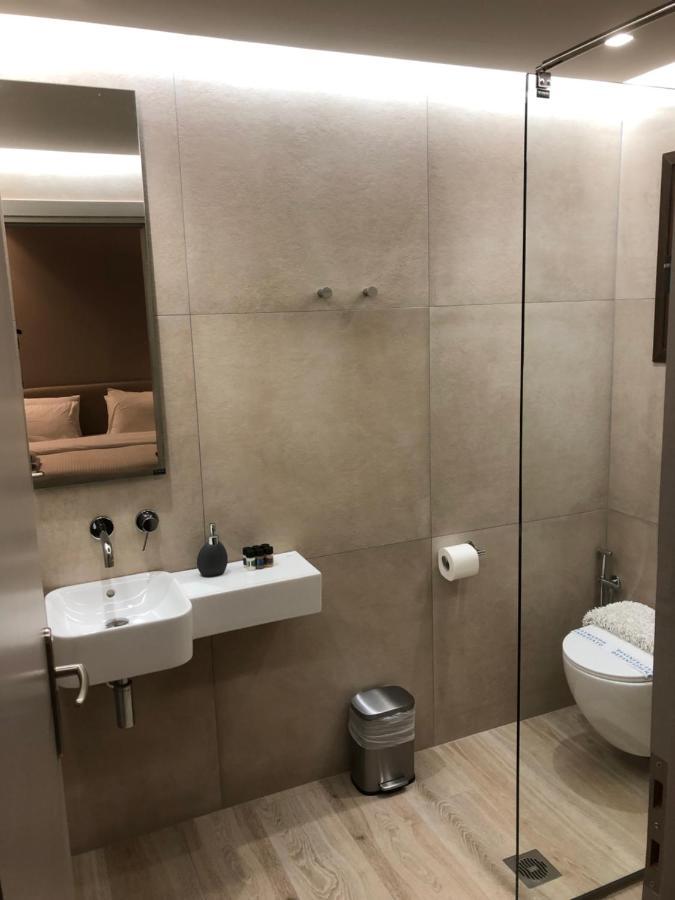 Anesis Hotel 3*