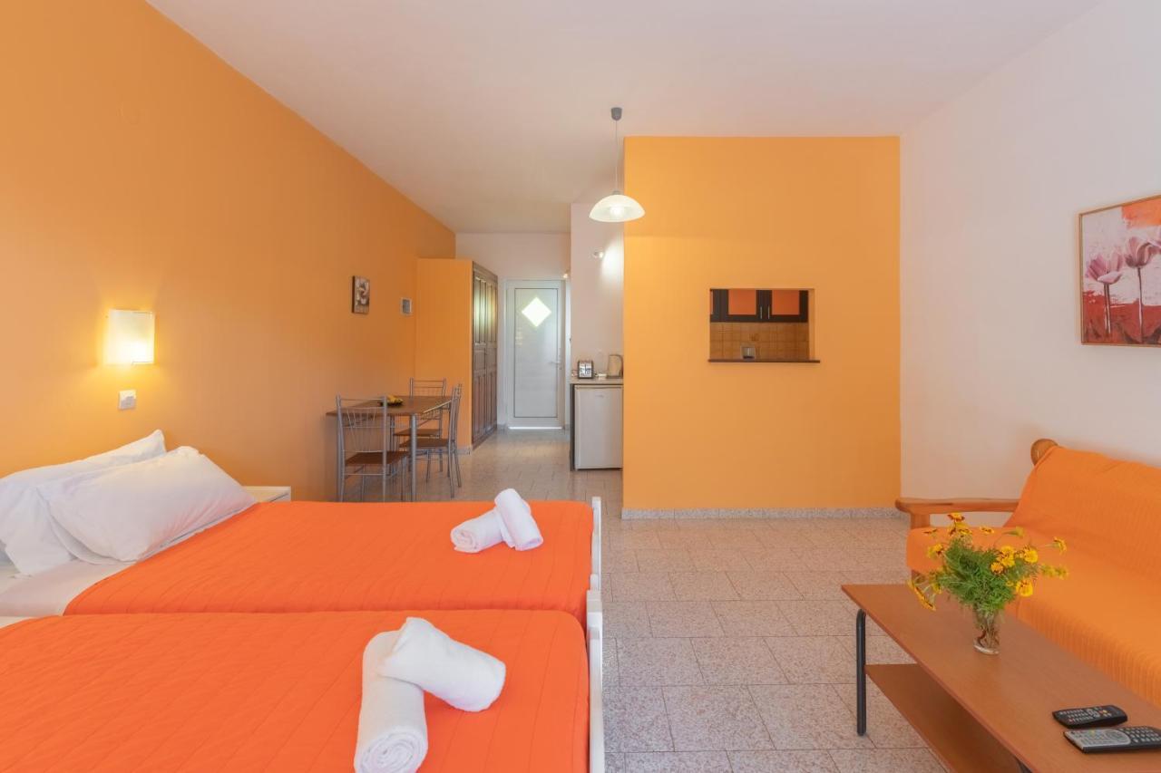 Aparthotel Crystal Blue Hotel, 3*